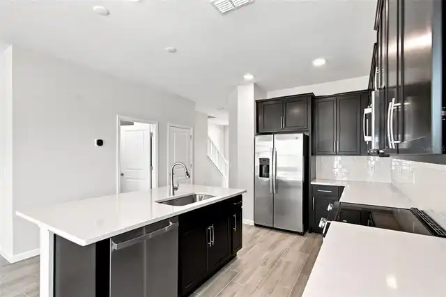Listing Photo 7