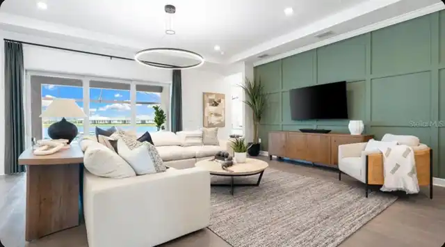 Listing Photo 8