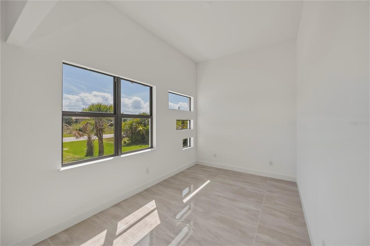Listing Photo 34