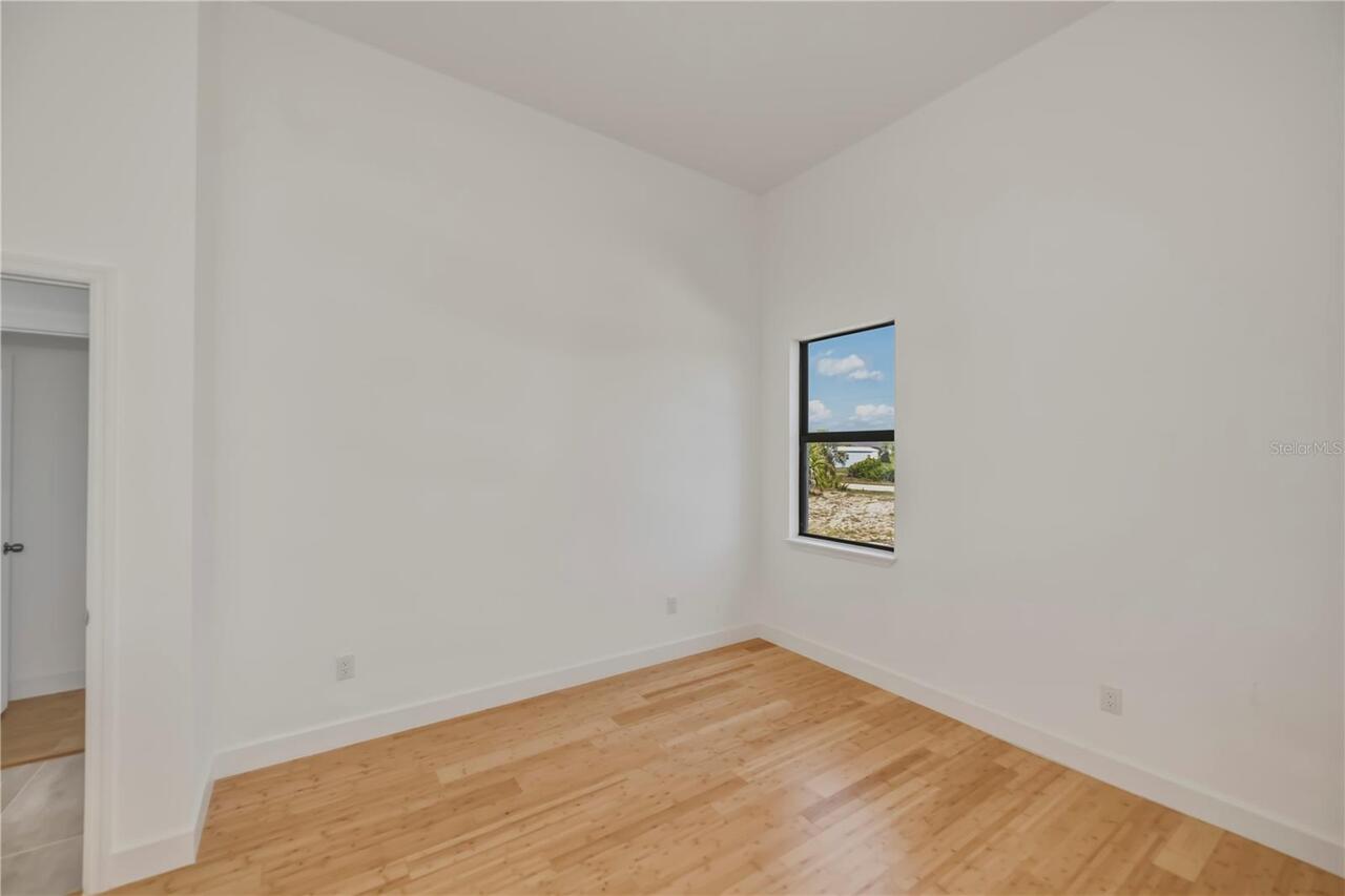 Listing Photo 52