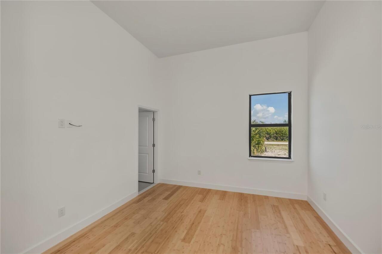 Listing Photo 57