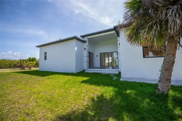 Listing Photo 43