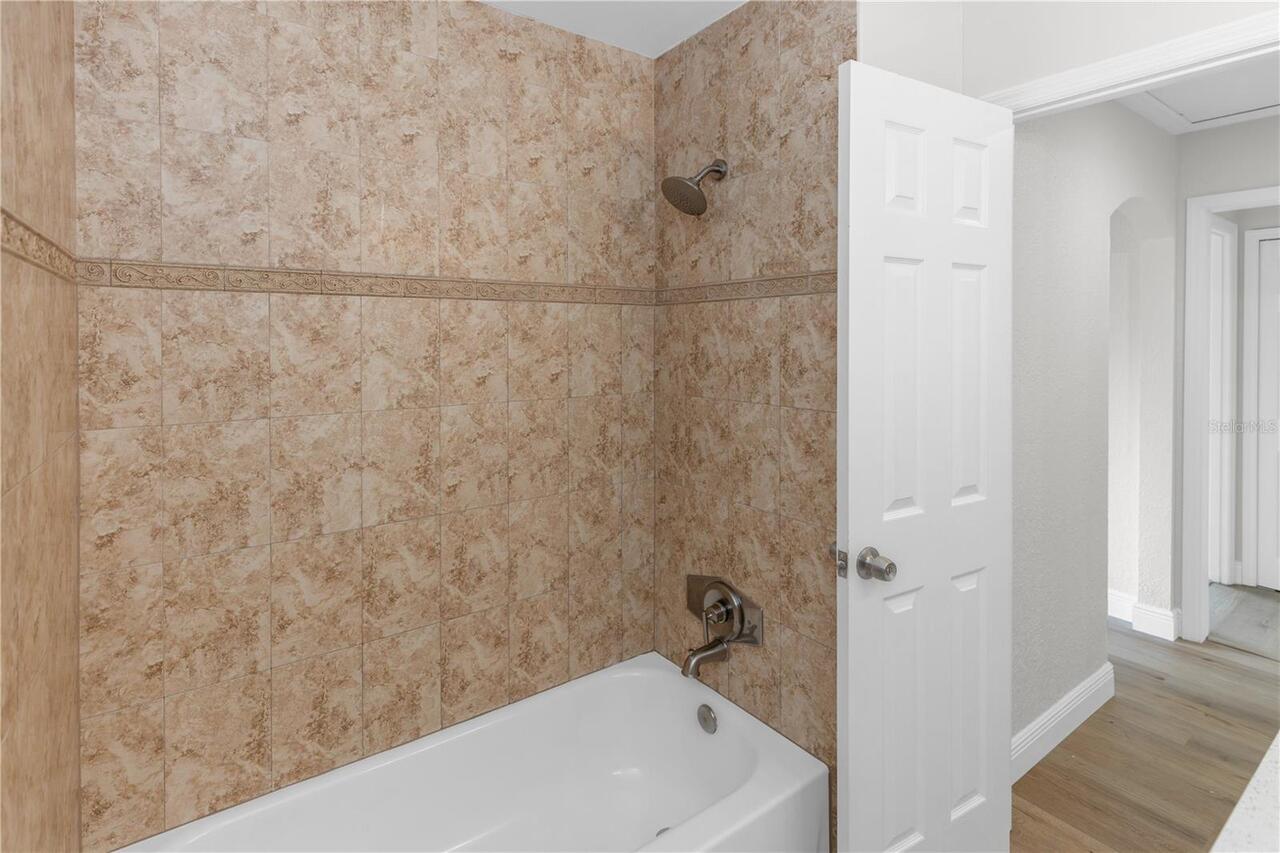 Listing Photo 20