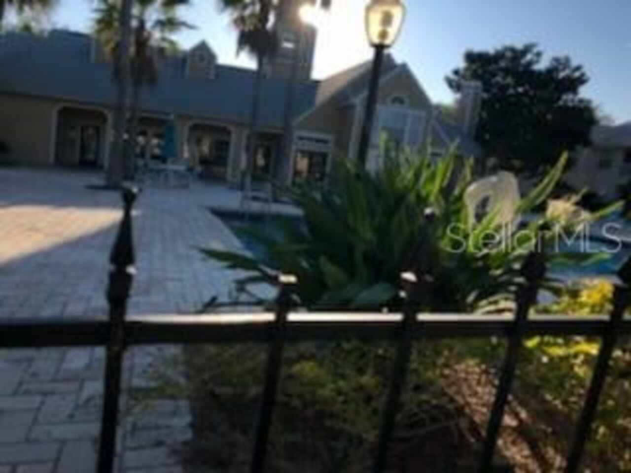 Listing Photo 11