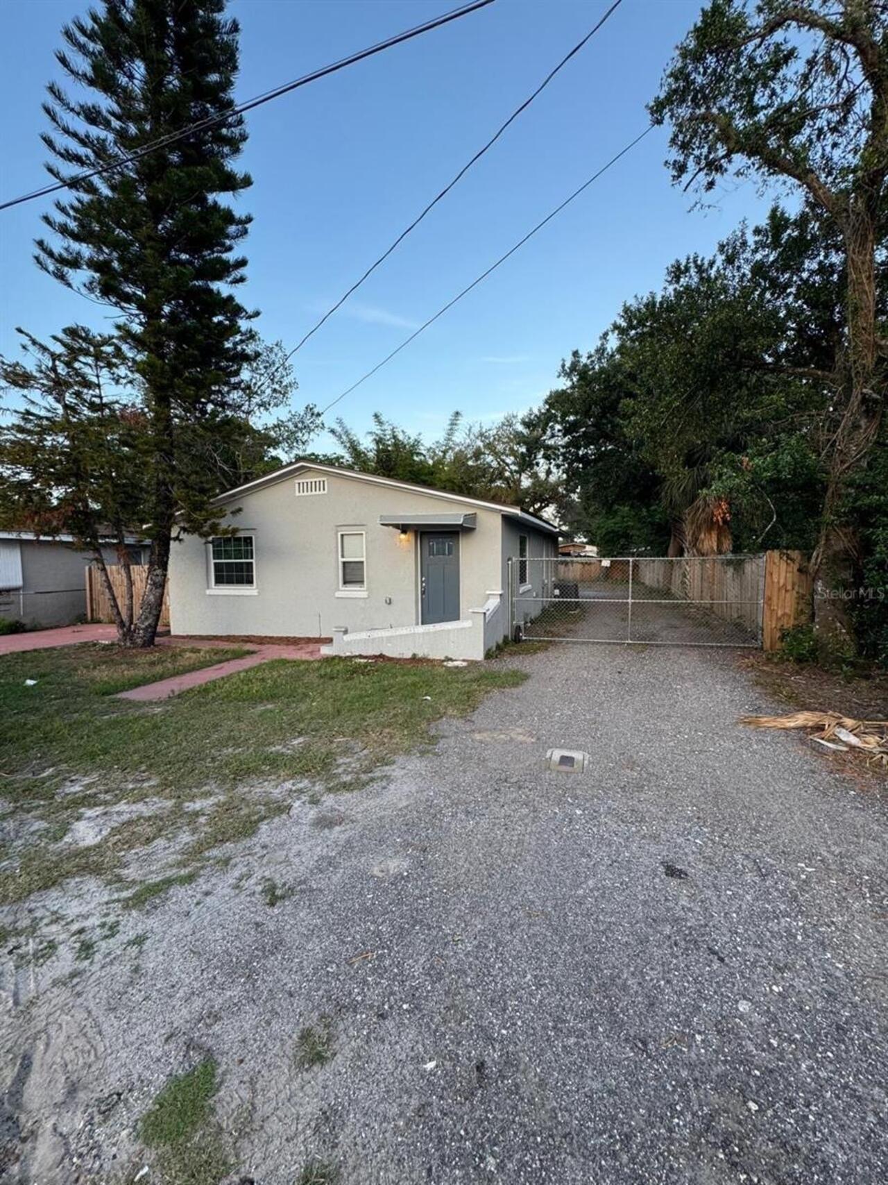 Listing Photo 16