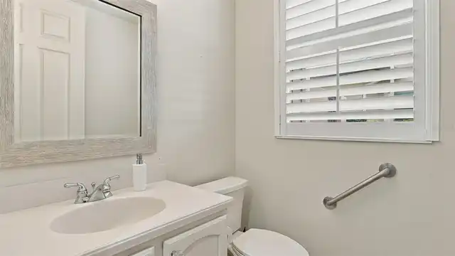 Listing Photo 23
