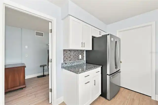 Listing Photo 19