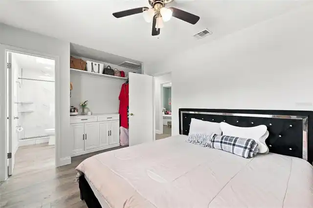 Listing Photo 24