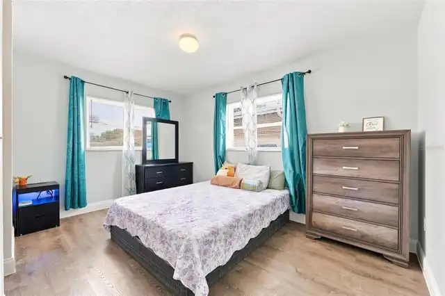 Listing Photo 28