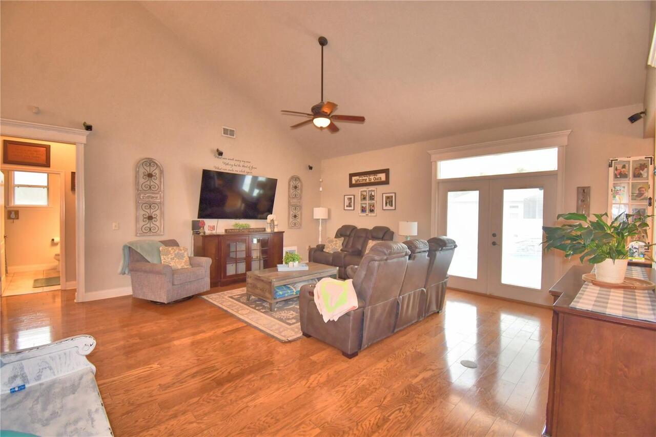 Listing Photo 20
