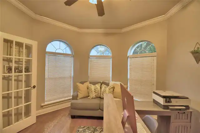 Listing Photo 14