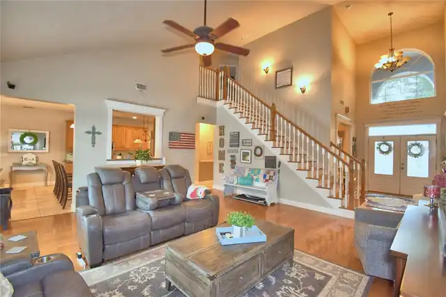 Listing Photo 22