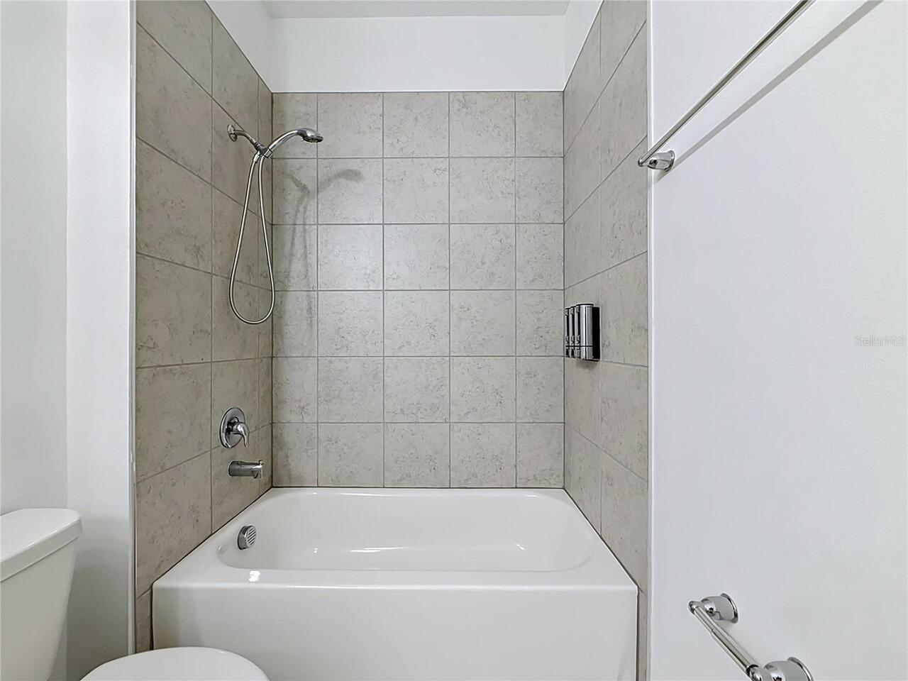 Listing Photo 29