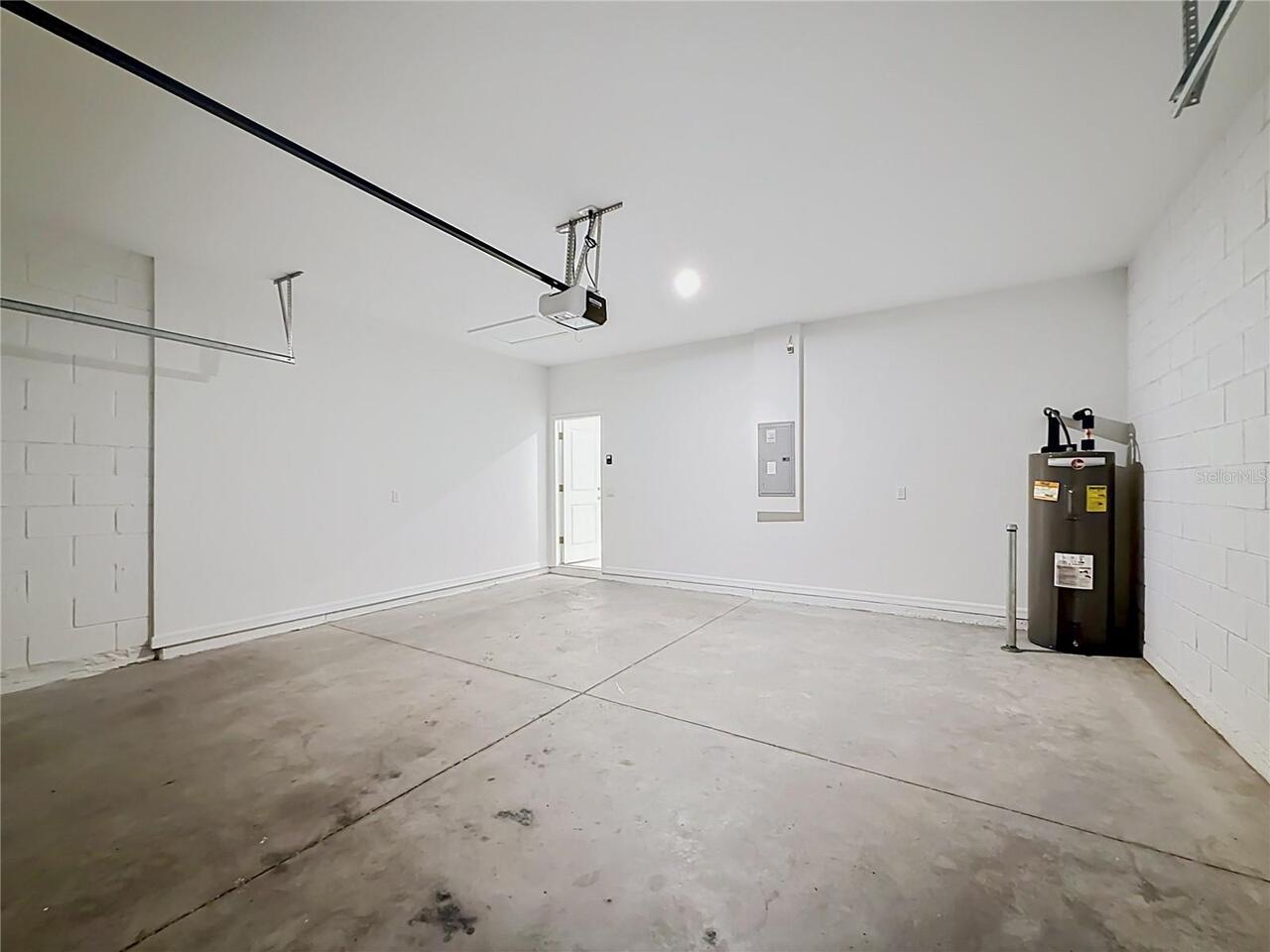 Listing Photo 34