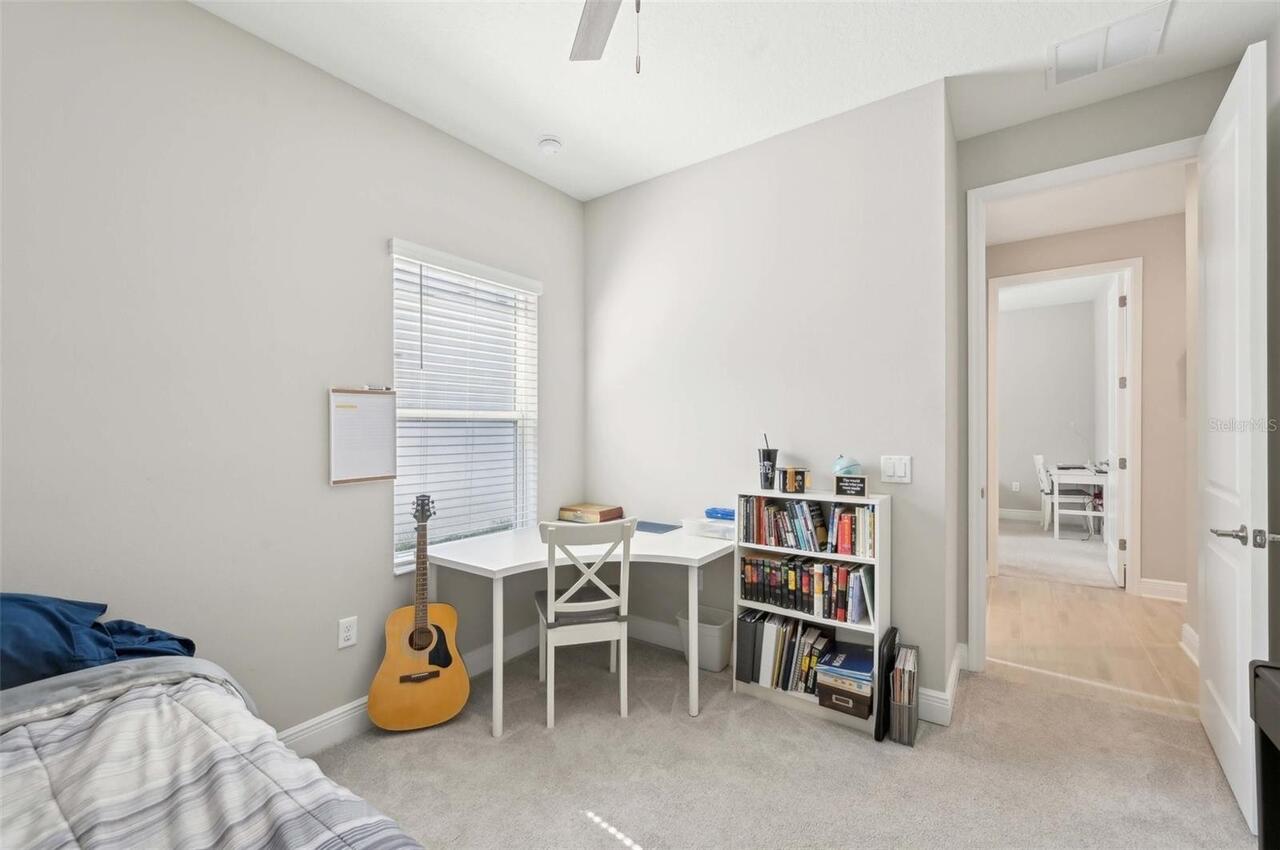 Listing Photo 14