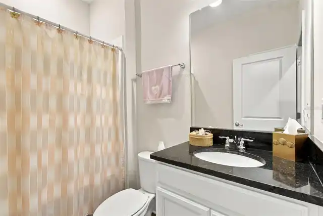 Listing Photo 8