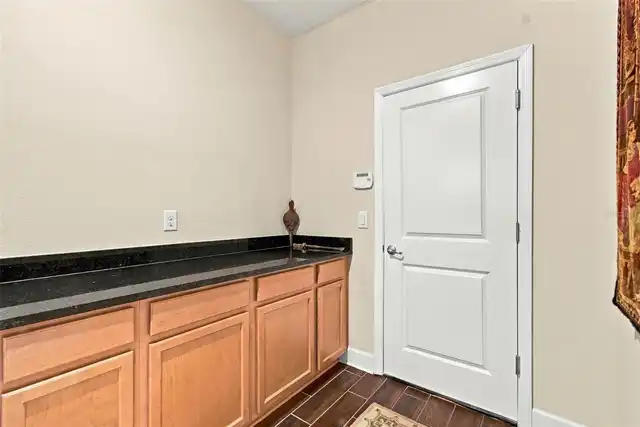 Listing Photo 13