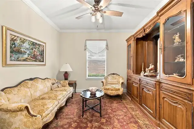 Listing Photo 16