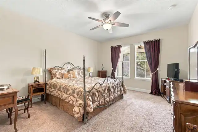Listing Photo 25