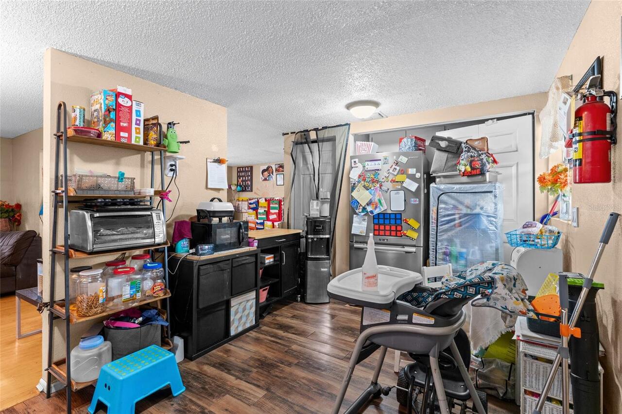 Listing Photo 10