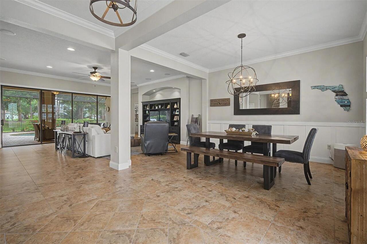 Listing Photo 11