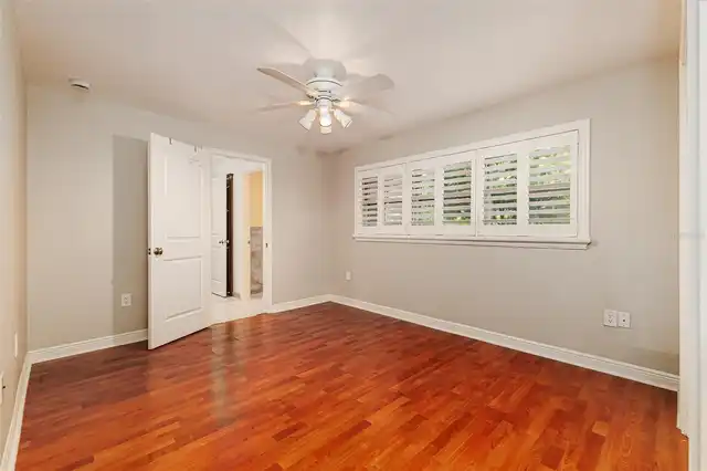 Listing Photo 31