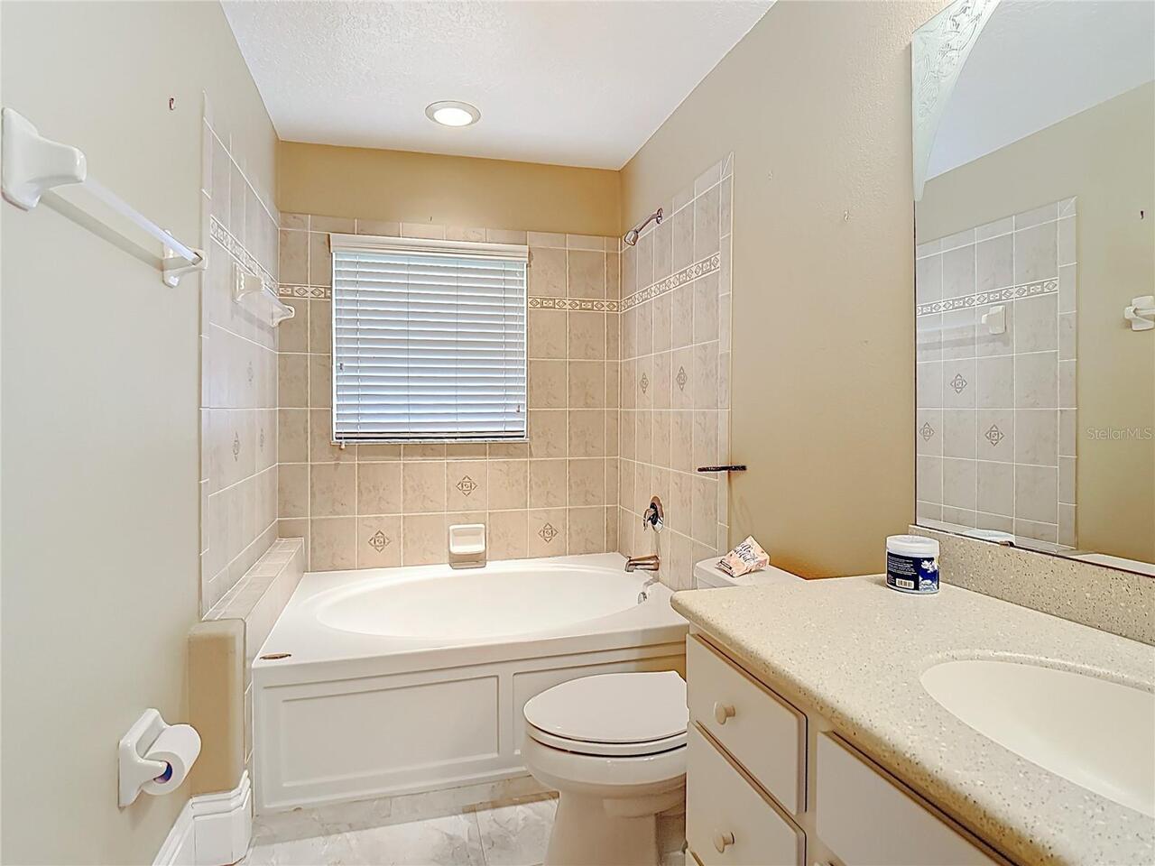 Listing Photo 32