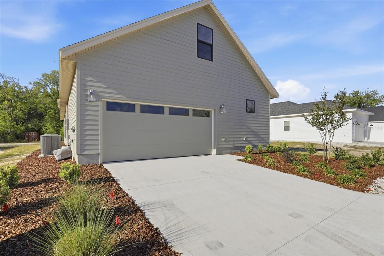 Listing Photo 42