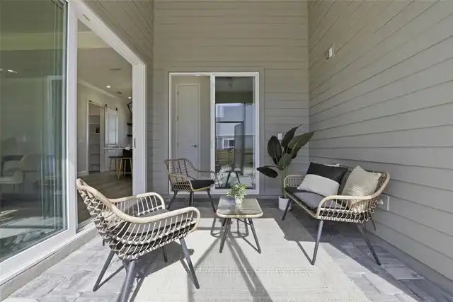 Listing Photo 14