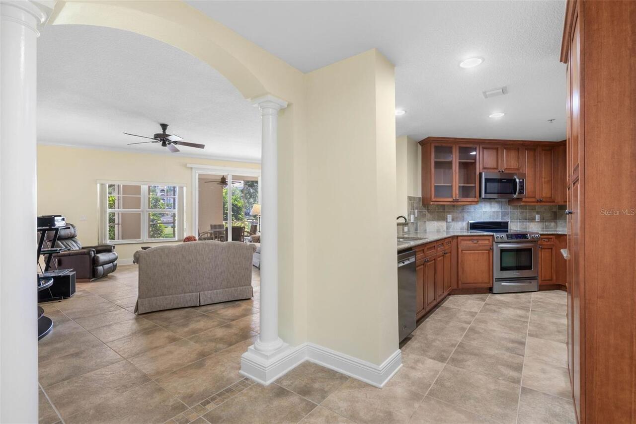 Listing Photo 12