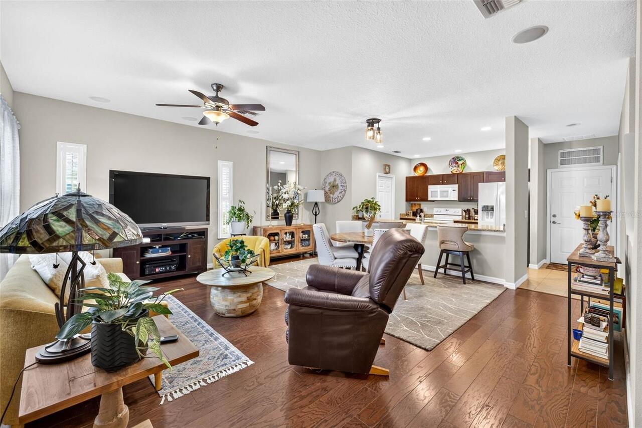 Listing Photo 6