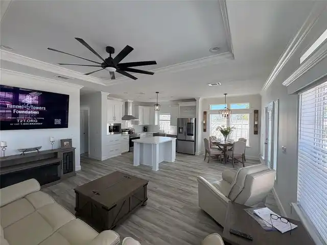 Listing Photo 7
