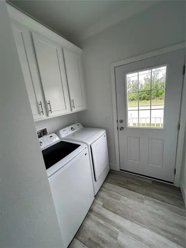 Listing Photo 10