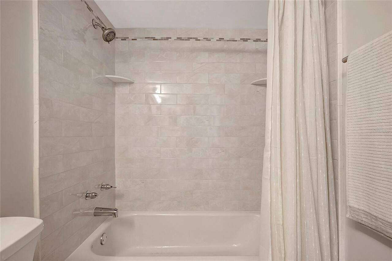 Listing Photo 38