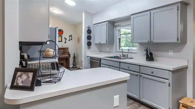 Listing Photo 17
