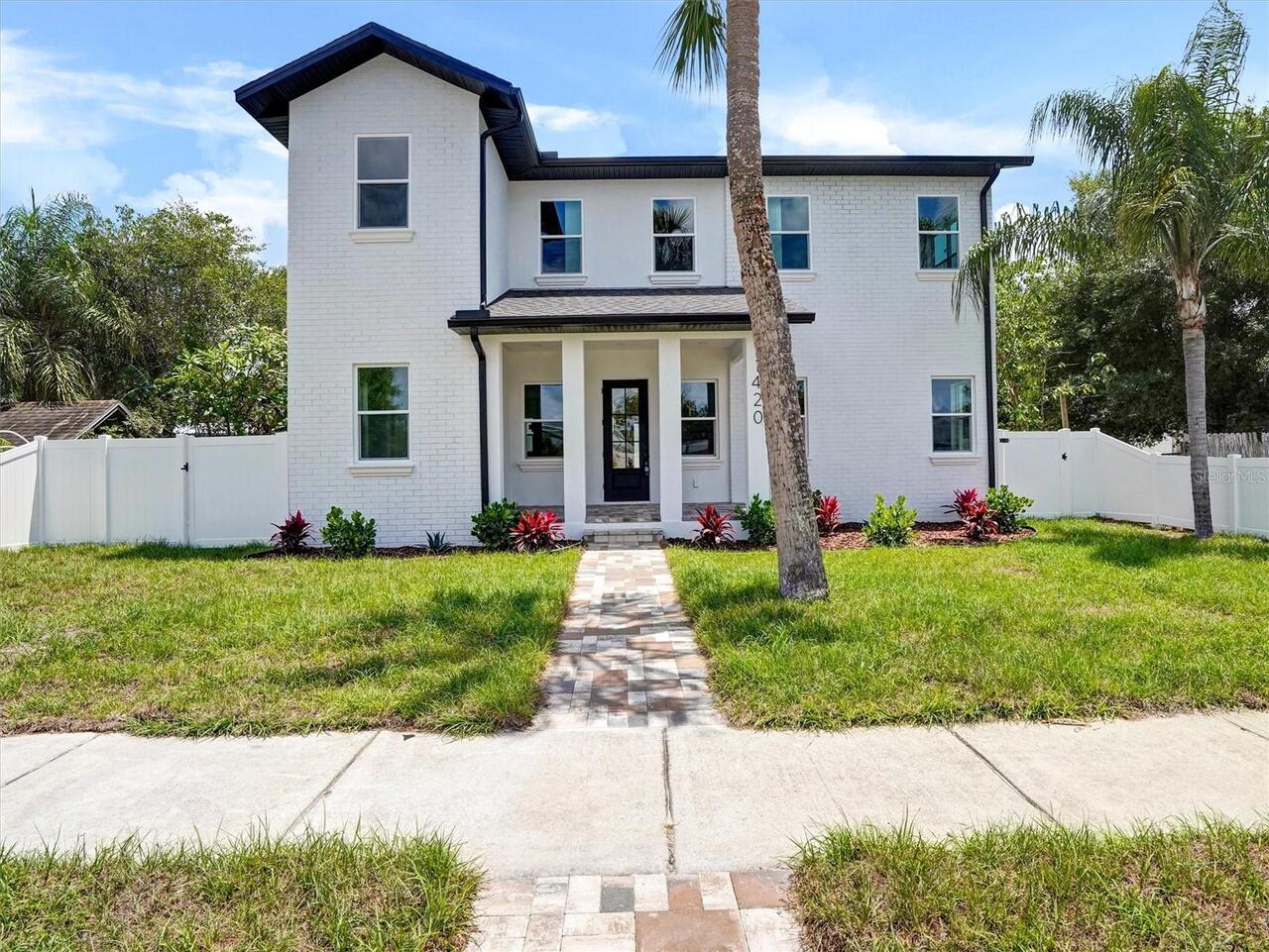 St Petersburg Real Estate