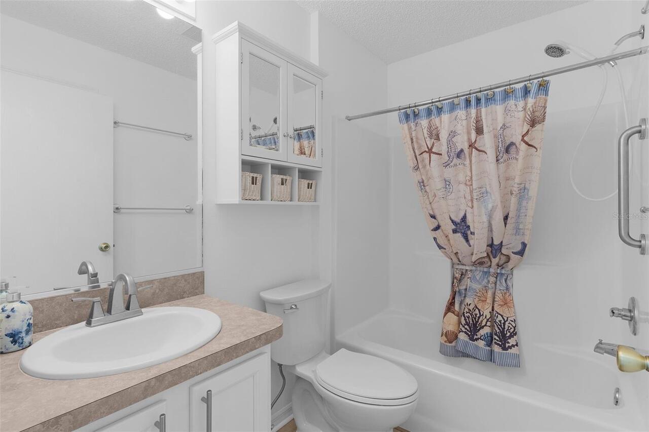 Listing Photo 17