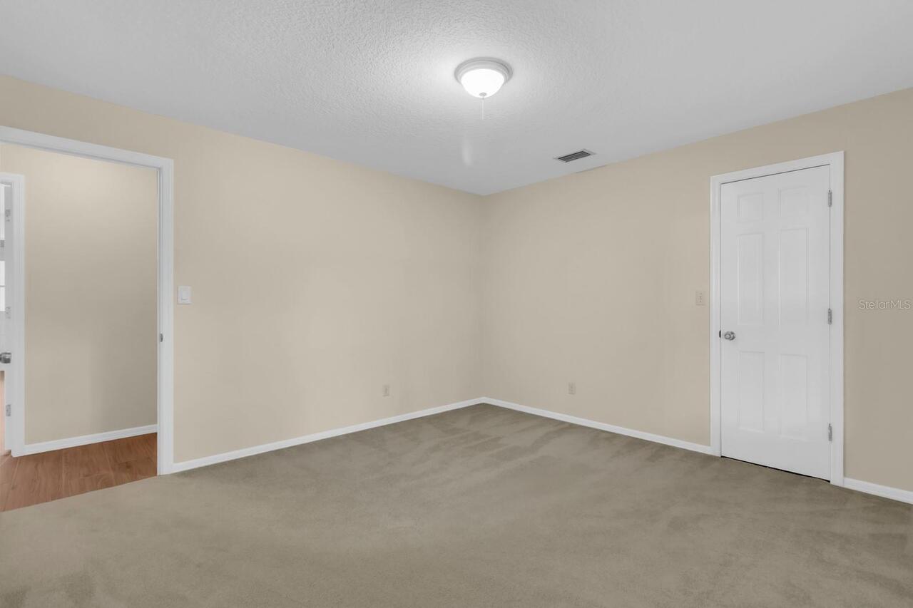 Listing Photo 42