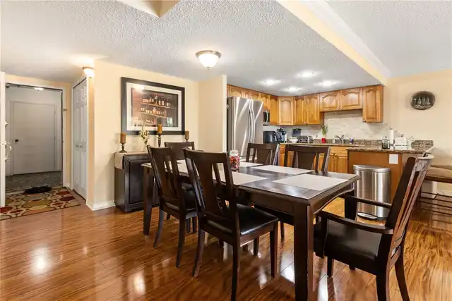 Listing Photo 16