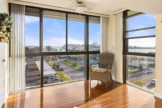 Listing Photo 18