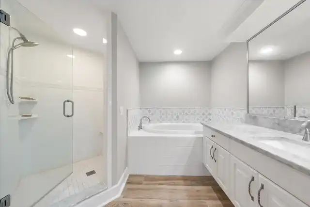 Listing Photo 19