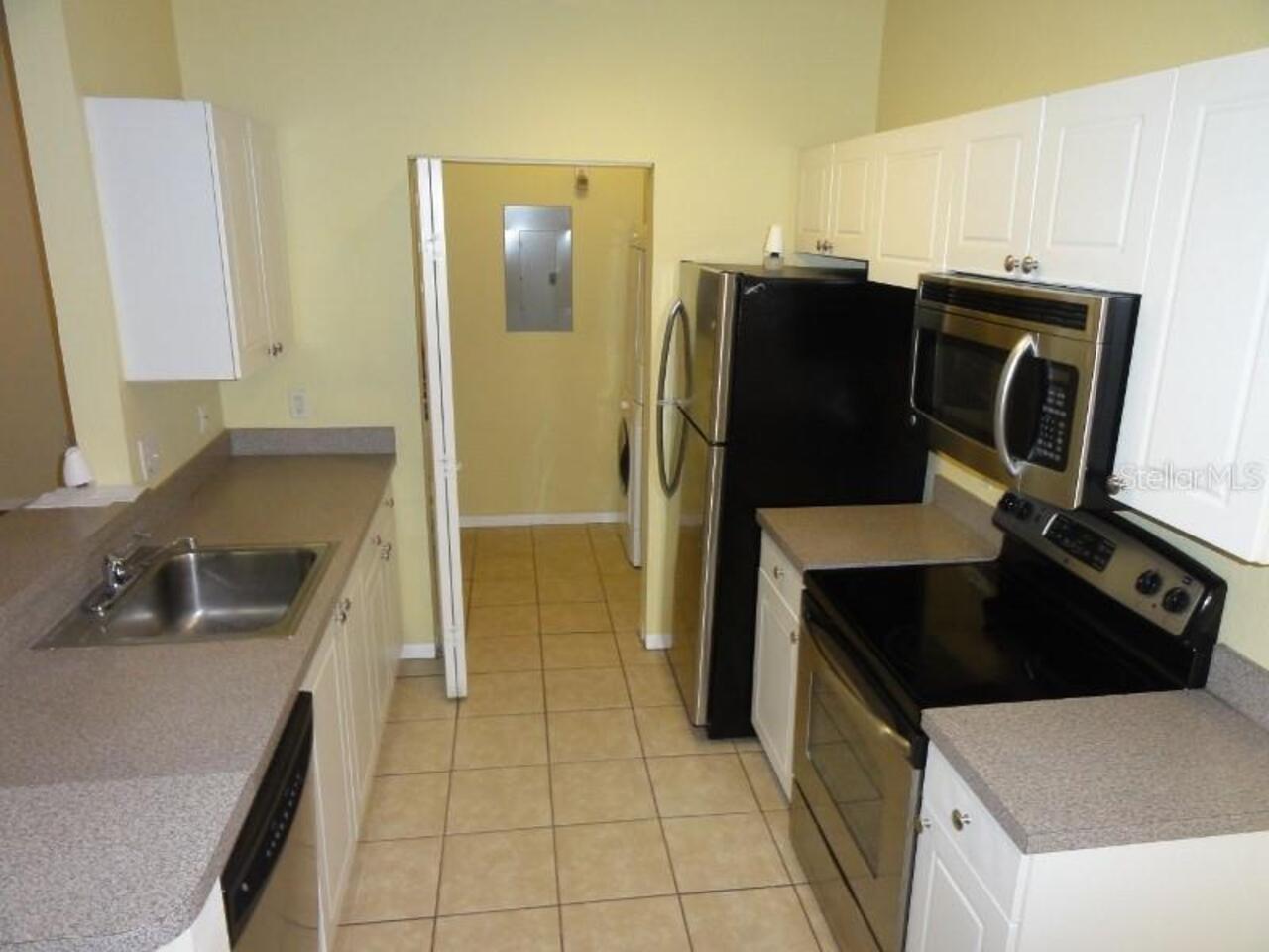 Listing Photo 8