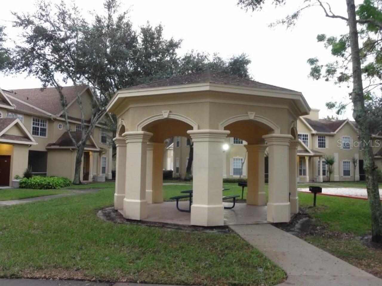 Listing Photo 34
