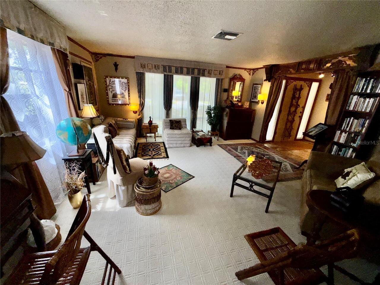 Listing Photo 6