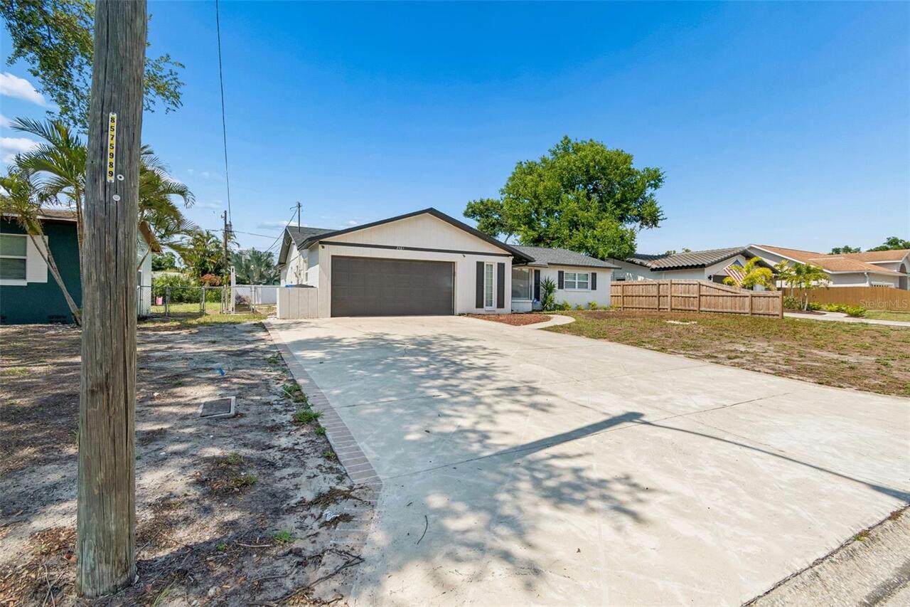 Listing Photo 42