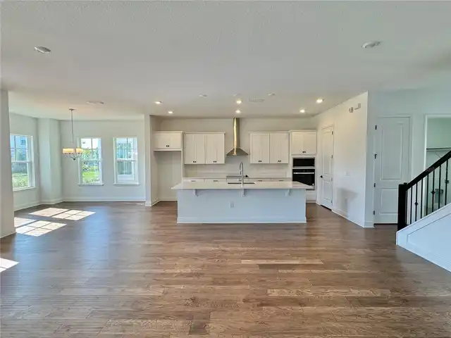 Listing Photo 7
