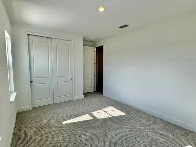 Listing Photo 29