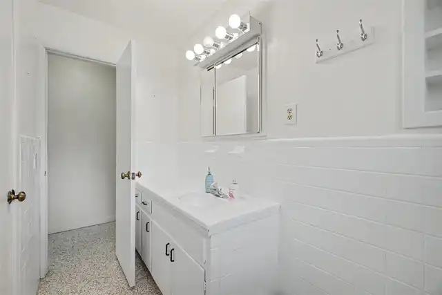 Listing Photo 41
