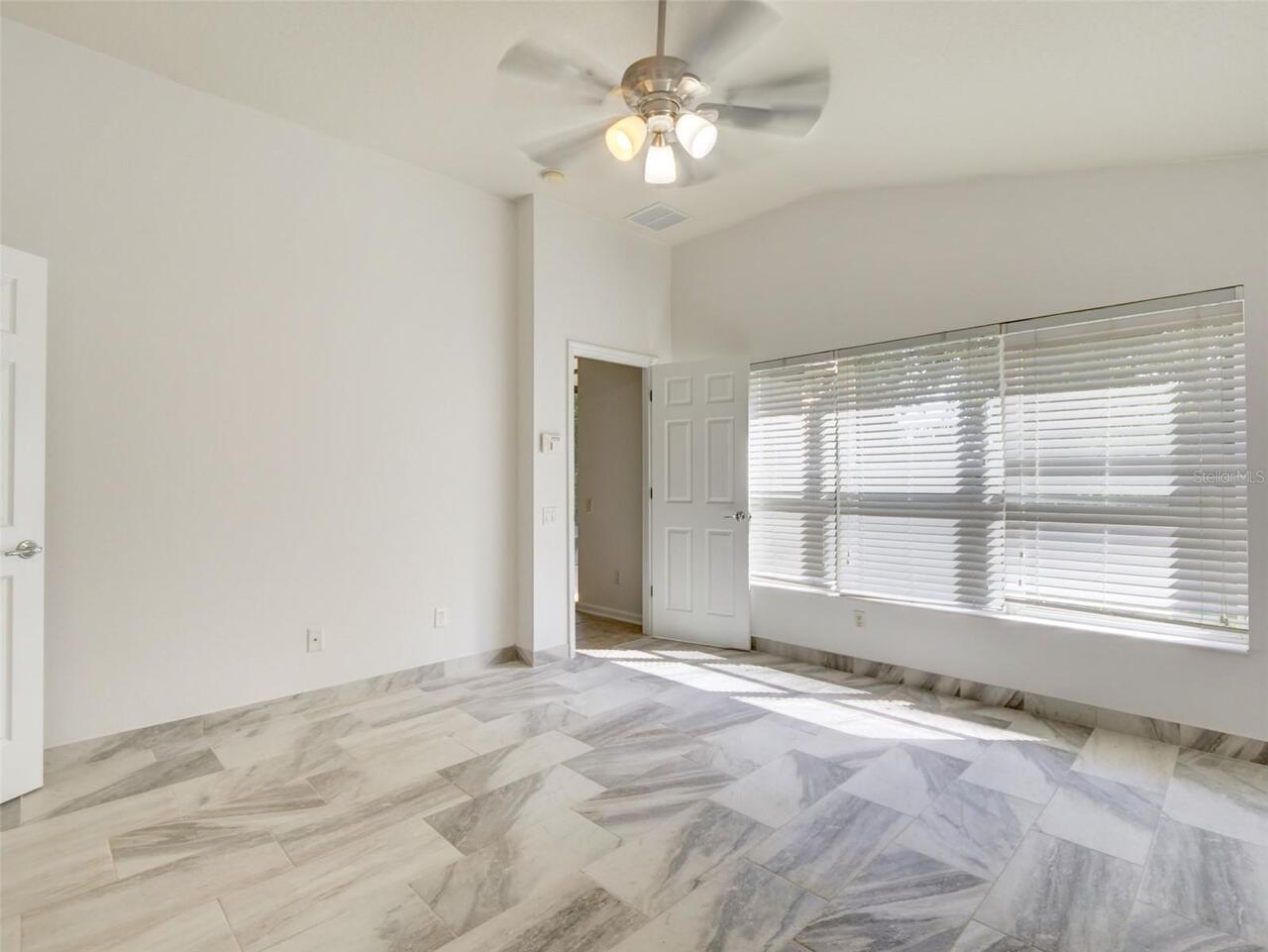 Listing Photo 37