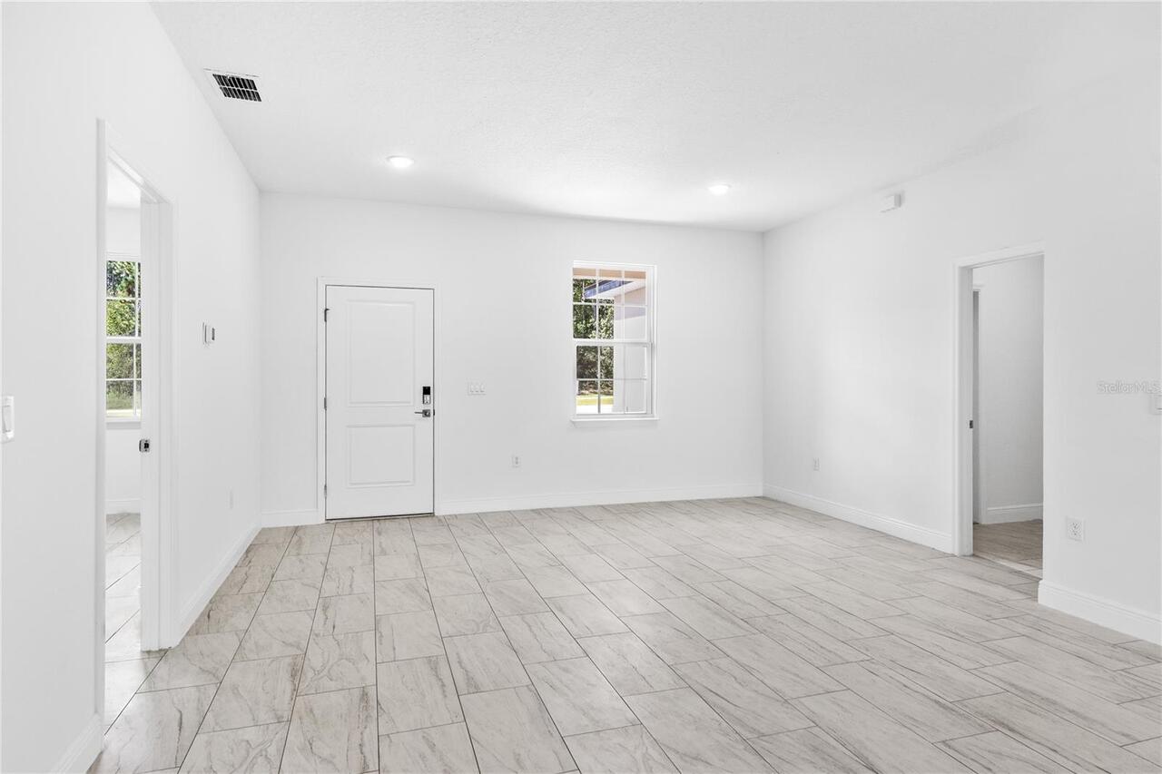 Listing Photo 36